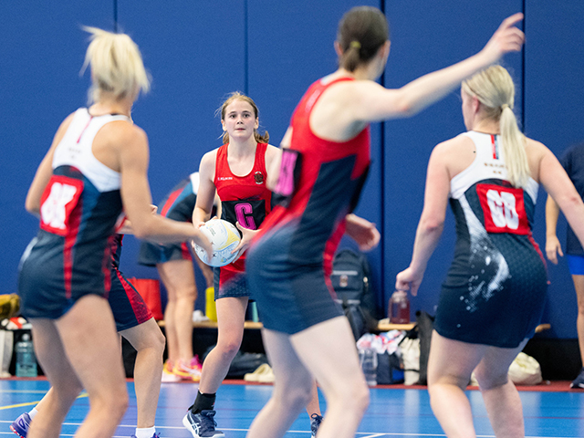 HKCC Netball seniors team drill